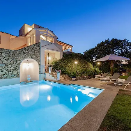 Le Rocce Villa Porto Rotondo