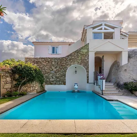 Villa Le Rocce *