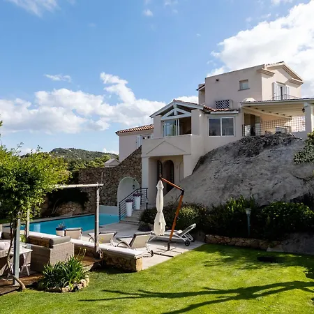Villa Le Rocce *