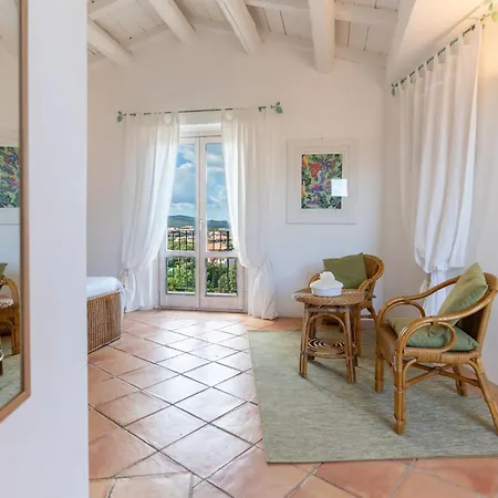 Villa Le Rocce *