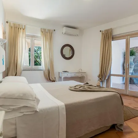 Le Rocce Porto Rotondo