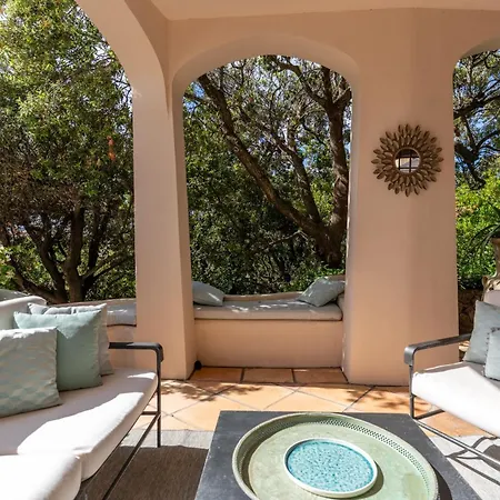 Villa Le Rocce *