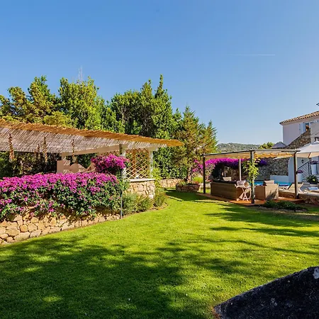 Le Rocce Villa