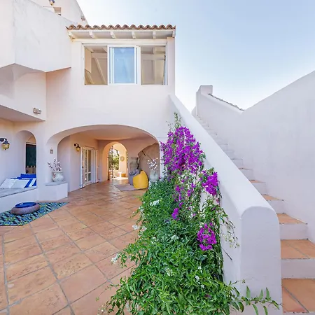 Villa Le Rocce *