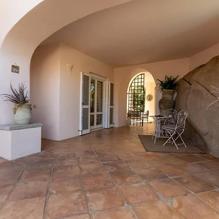 Villa Le Rocce *